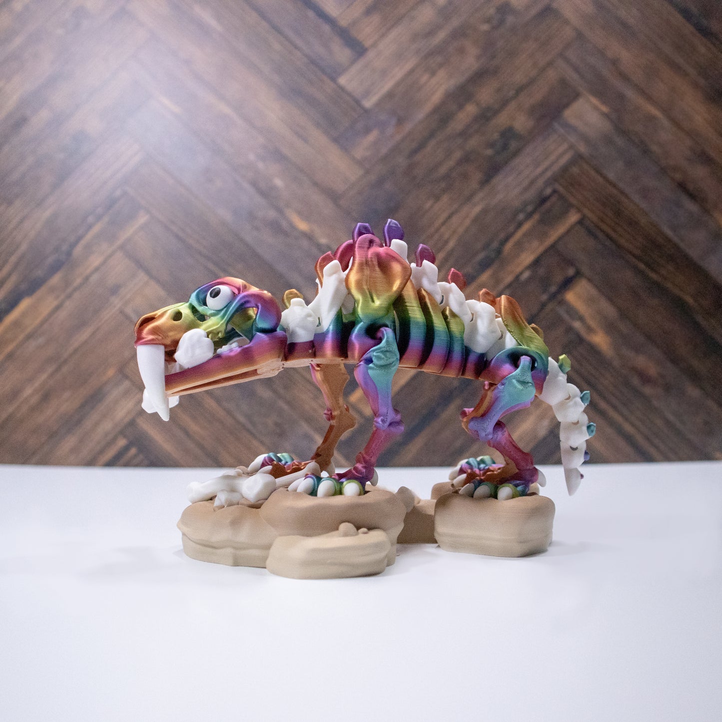 Saber the Fierce – 3D Printed Articulating Saber-Tooth Tiger with Stand & Bone