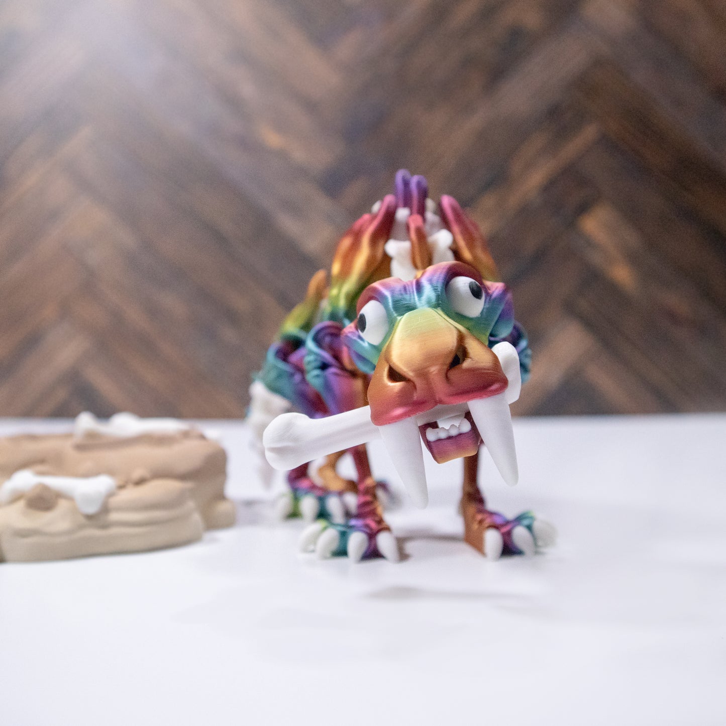 Saber the Fierce – 3D Printed Articulating Saber-Tooth Tiger with Stand & Bone